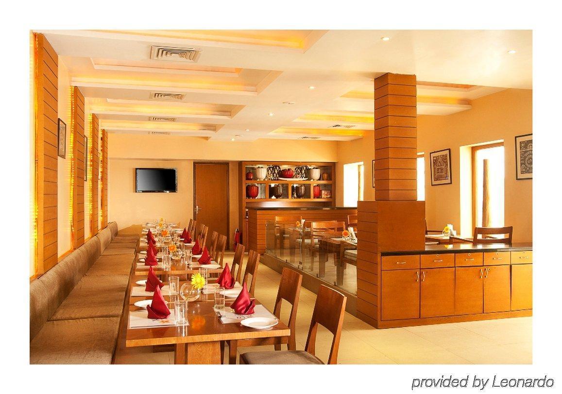 Hotel Walson Spa'O'Tel Kolkata Restoran gambar